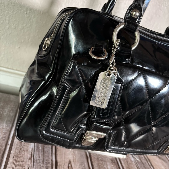 Coach Poppy Liquid Gloss Quilted Satchel Black Patent Leather Bag Purse - Picture 2 of 15